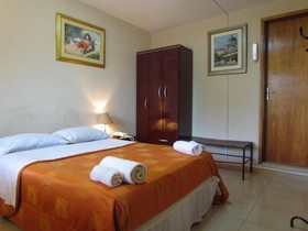 Hotel Casa Suiza