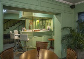 Hotel Cecilia