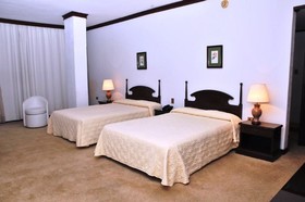 Hotel Excelsior Inn