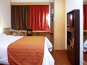 Hotel ibis Asuncion