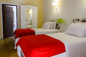 La Casona Hotel