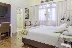 Las Lomas Casa Hotel