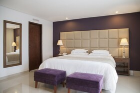 Las Lomas Casa Hotel