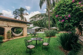 Las Lomas Casa Hotel