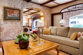 Las Lomas Casa Hotel