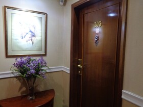Premier Hill Hotel Suites