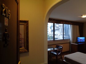 Premier Hill Hotel Suites