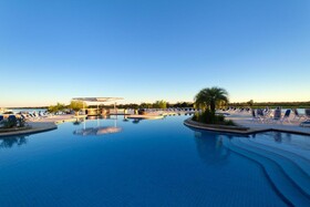 Yacht & Golf Club Paraguayo A Tribute Portfolio Resort
