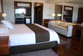 Yacht & Golf Club Paraguayo A Tribute Portfolio Resort