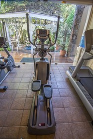 Villa Morra Suites