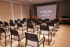 Dazzler by Wyndham Ciudad del Este