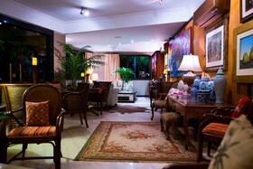 Las Ventanas Suites Hotel