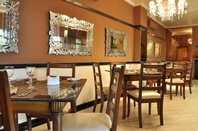 Las Ventanas Suites Hotel