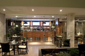 Las Ventanas Suites Hotel
