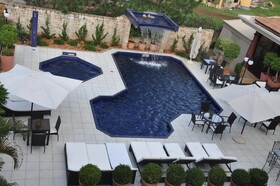 Las Ventanas Suites Hotel