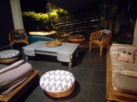 Suite Indigo Jacuzzi Prive Piscine Vue Mer acces cuisine laverie