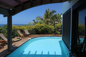 Suite Indigo Jacuzzi Prive Piscine Vue Mer acces cuisine laverie