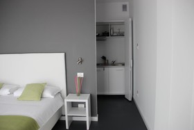 Living Aparthotel