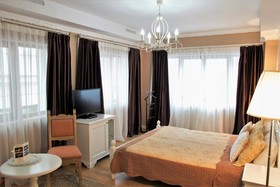 Old City Bucharest DN Hotels