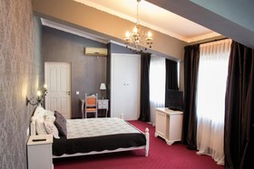 Old City Bucharest DN Hotels