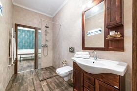 Chic Boutique House