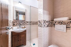 Chic Boutique House