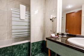 Hotel Duke Romana