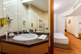 Hotel Duke Romana