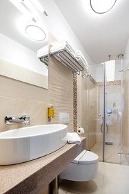 Hotel Duke Romana