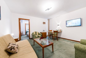 Hotel Duke Romana