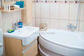 Feeling Home Apartments