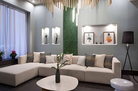 Zeus Essence Bucharest Central