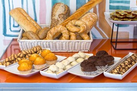 Zeus Essence Bucharest Central