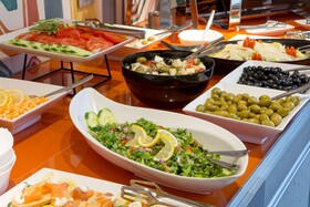 Zeus Essence Bucharest Central