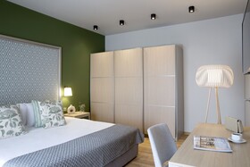 Zeus Essence Bucharest Central