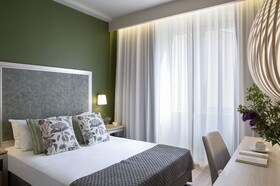 Zeus Essence Bucharest Central