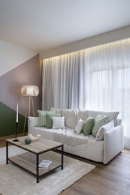 Zeus Essence Bucharest Central