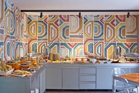 Zeus Essence Bucharest Central