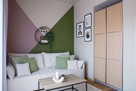 Zeus Essence Bucharest Central