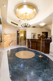 Hotel Opera