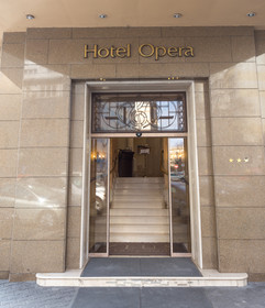 Hotel Opera
