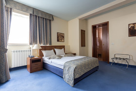 Hotel Opera