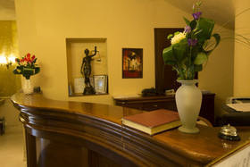 Hotel Opera