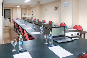 Parliament Hotel