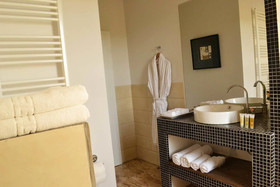 Jn Boutique Apartments