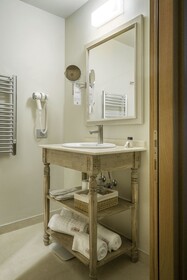 La Bohème - Casa Oprea Soare