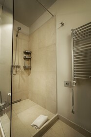 La Bohème - Casa Oprea Soare