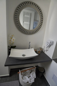 Metropole Apartments Old Town