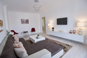 Metropole Apartments Old Town