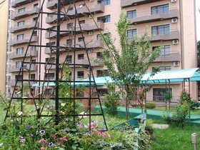 Phoenicia Suites